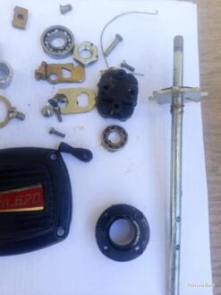 LOT IMPORTANT DE PIECES POUR MOULINET BAM 620 . ( PIECES NEUVES ) -Pêche Soldes Boutique 00003 LOT IMPORTANT DE PIECES POUR MOULINET BAM 620 . PIECES NEUVES