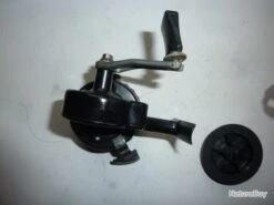 Moulinet Contact 400 Noir Très Bon état Avec Deuxième Bobine Neuve 9 Moulinet Contact 400 Noir Très Bon état Avec Deuxième Bobine Neuve -Pêche Soldes Boutique 00004 Moulinet Contact 400 noir tres bon etat avec deuxieme bobine neuve